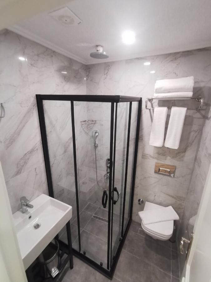 Luxx Garden Hotel Istanbul Ngoại thất bức ảnh